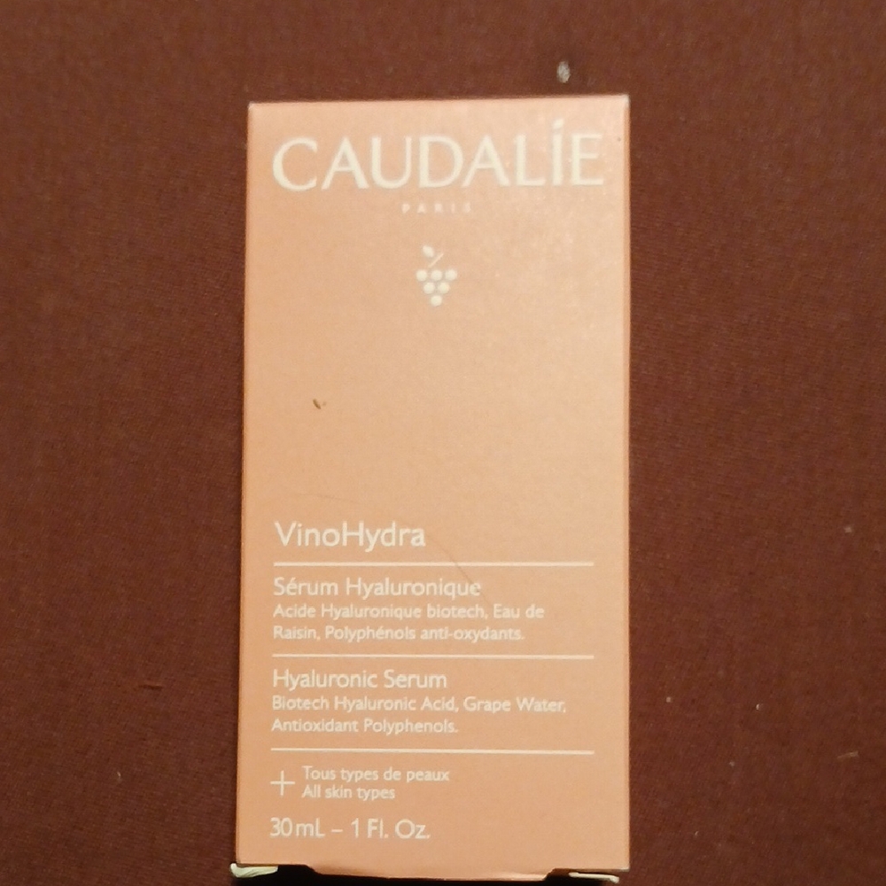 Caudalie VinoHydra SERUM NWT....RETAIL 55.00.
